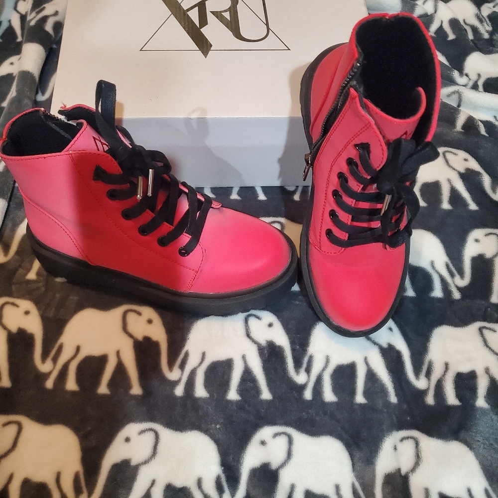 YRU Pink Reflective Slayr